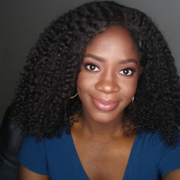 Meet your Posher, Jessica - Picture 1 of 1